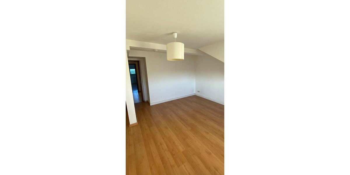 Dachgeschoßwohnung Karlsruhe - 2 Zimmer, 45 m&sup2;, 450&euro; | Angebot:26705158