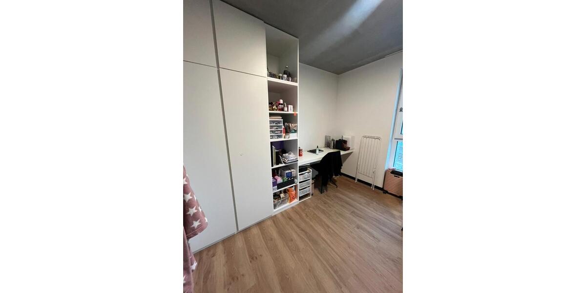 Wohnen auf Zeit Köln Mülheim - 1 Zimmer, 24 m&sup2;, 600&euro; | Angebot:26154159