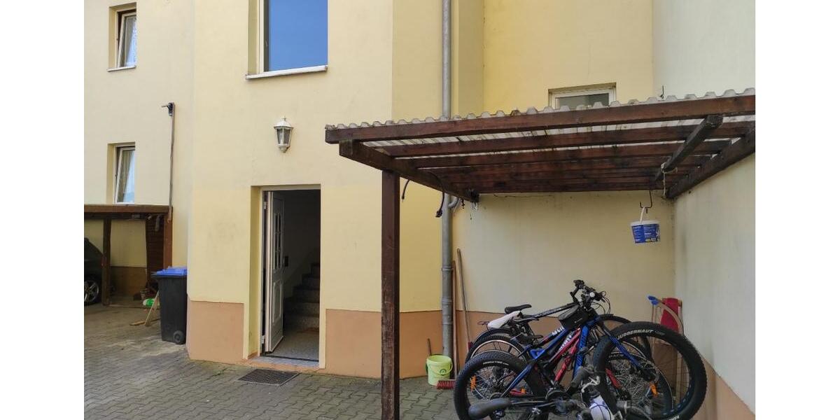 Dachgeschoßwohnung Altenburg - 2 Zimmer, 56 m&sup2;, 345&euro; | Angebot:26143763