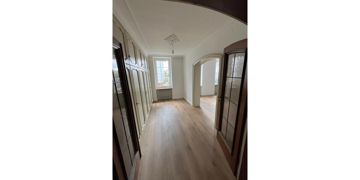 Etagenwohnung Seeheim-Jugenheim Jugenheim - 6 Zimmer, 150 m&sup2;, 1.630&euro; | Angebot:25144571