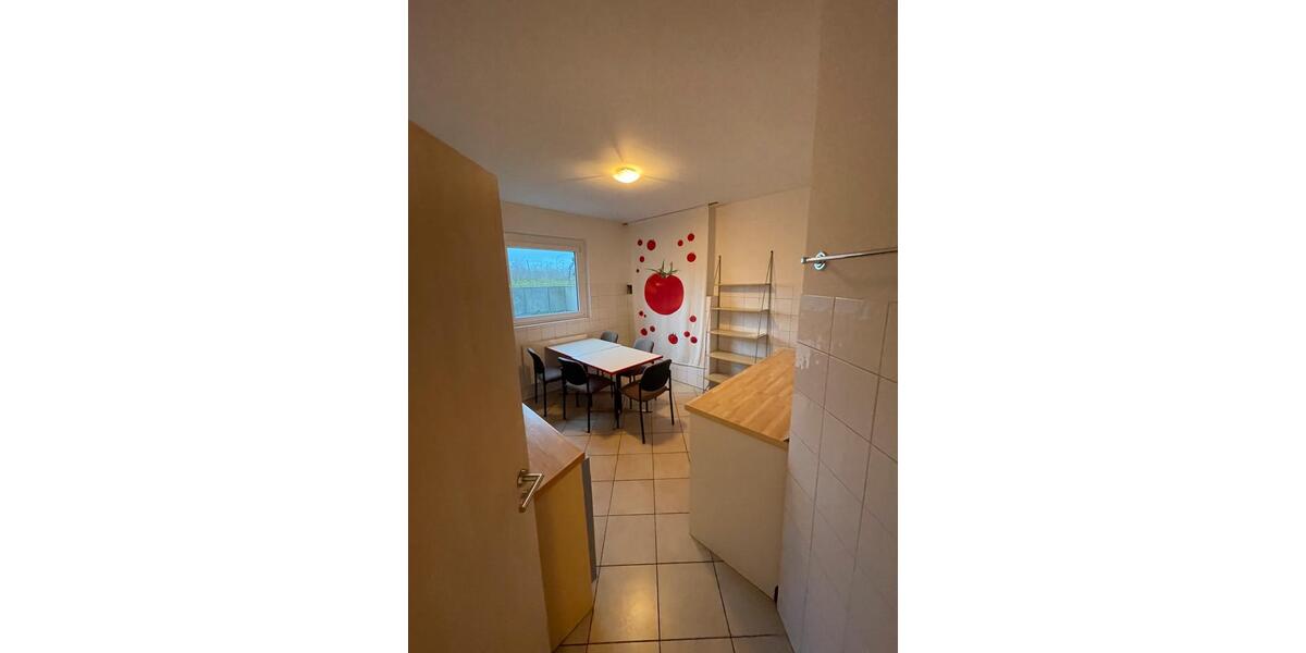 Gewerbeobjekt Neutraubling - 750&euro; | Angebot:24871917