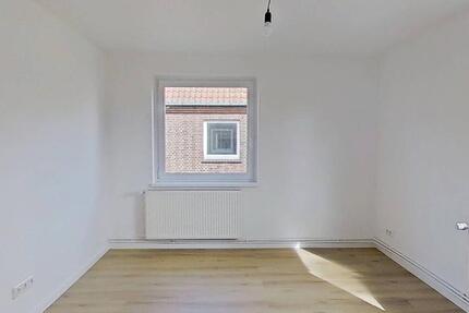 Wohnung Nordenham - 3 Zimmer, 53 m&sup2;, 369&euro; | Angebot:25991148