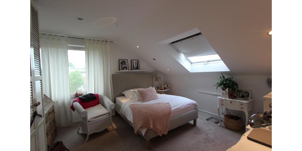 Helle, geräumige Dachgeschosswohnung in Dorsten zu vermieten 3 zimmer