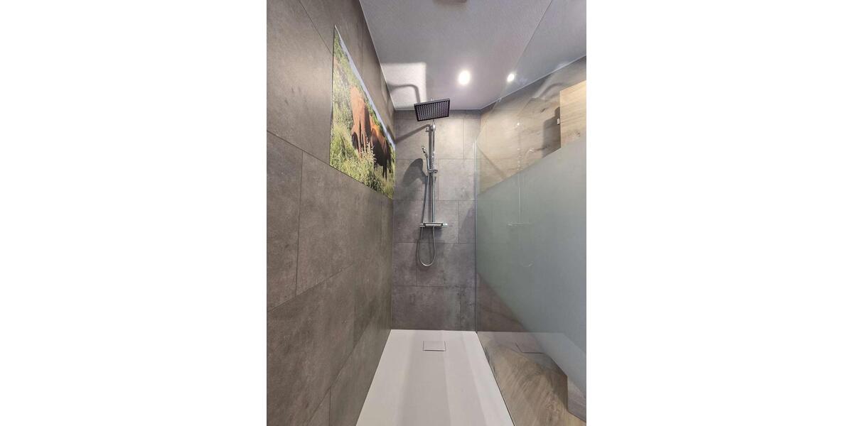 Etagenwohnung Meiningen - 4 Zimmer, 122 m&sup2;, 1.220&euro; | Angebot:25267136