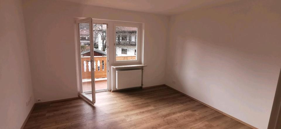 Etagenwohnung Rottach-Egern Egern - 2 Zimmer, 84 m&sup2;, 1.400&euro; | Angebot:25332304