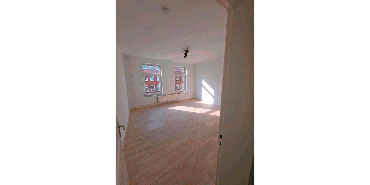 Etagenwohnung Molfsee - 3 Zimmer, 80 m&sup2;, 750&euro; | Angebot:26594750