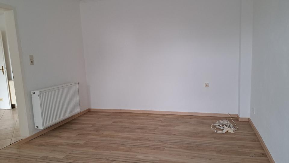 Doppelhaushälfte Prenzlau - 2 Zimmer, 84 m&sup2;, 665&euro; | Angebot:25075997
