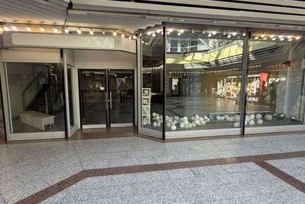 Büro in Herrenberg 4.012 € 236 m² zimmer