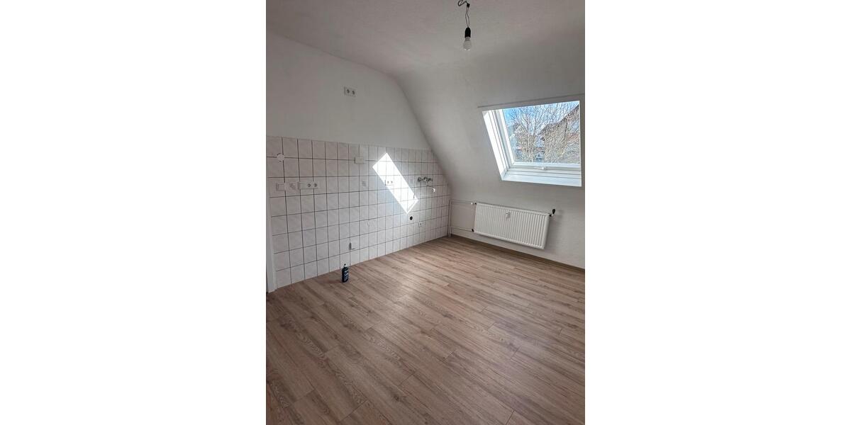 Etagenwohnung Wolfhagen - 3.5 Zimmer, 90 m&sup2;, 770&euro; | Angebot:26338603
