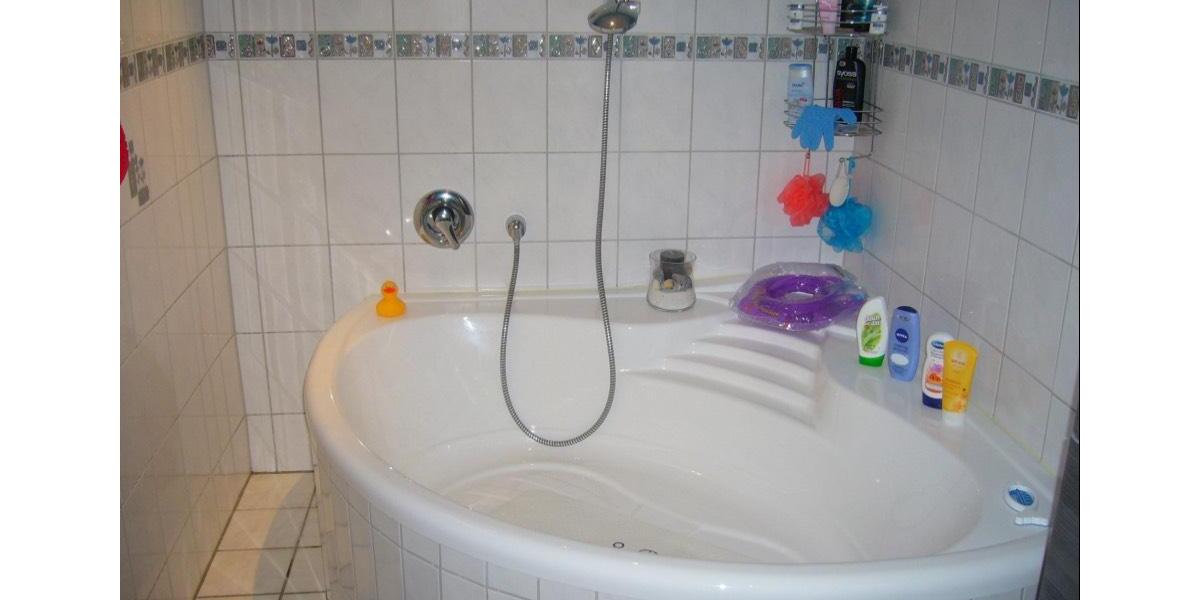 Schöne 4 Zimmer Erdgeschosswohnung mit 135 qm in Brunkensen 4 zimmer