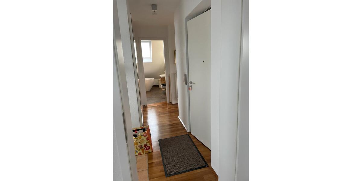 Dachgeschoßwohnung München Schwabing-West - 3.5 Zimmer, 94 m&sup2;, 2.350&euro; | Angebot:25839221
