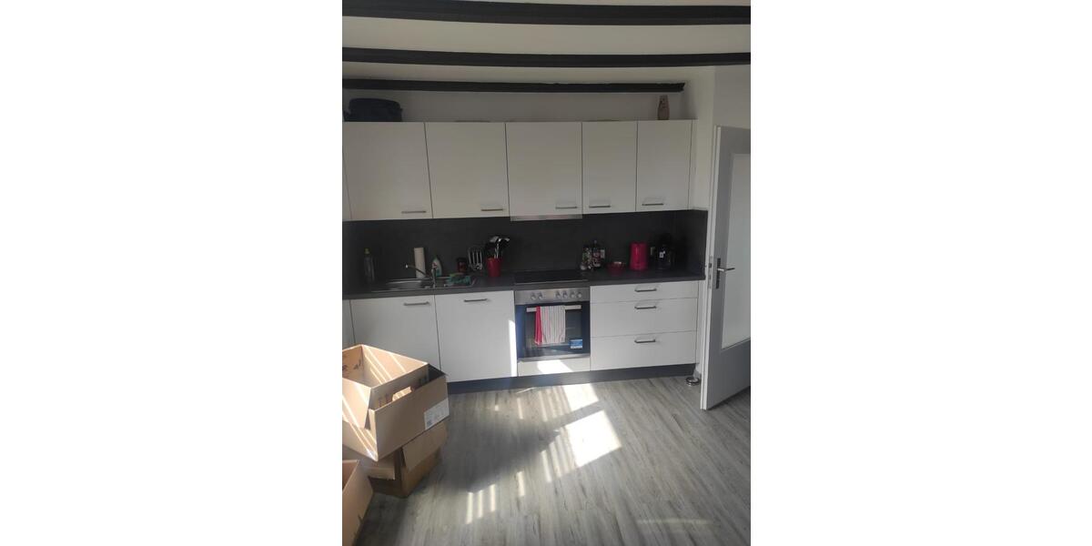 Etagenwohnung Simmersfeld - 2 Zimmer, 75 m&sup2;, 600&euro; | Angebot:26316438