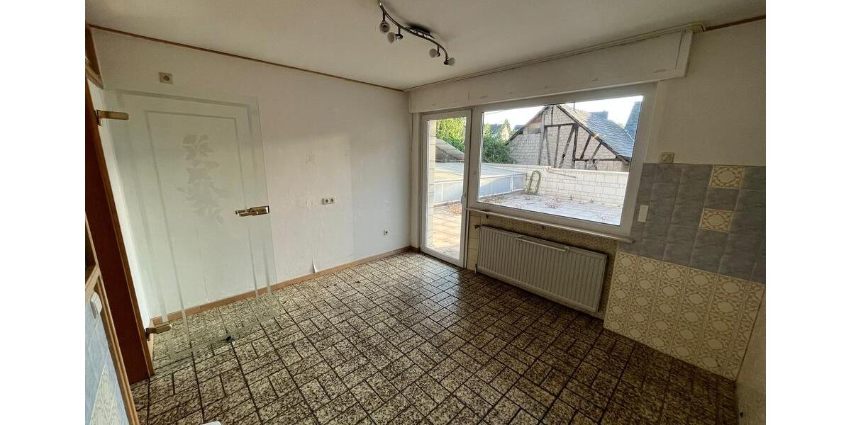 Großzügige 3 Zimmer Wohnung mit großer Dachterrasse 3 zimmer