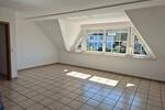Dachgeschosswohnung mit ausgebautem Spitzboden zimmer