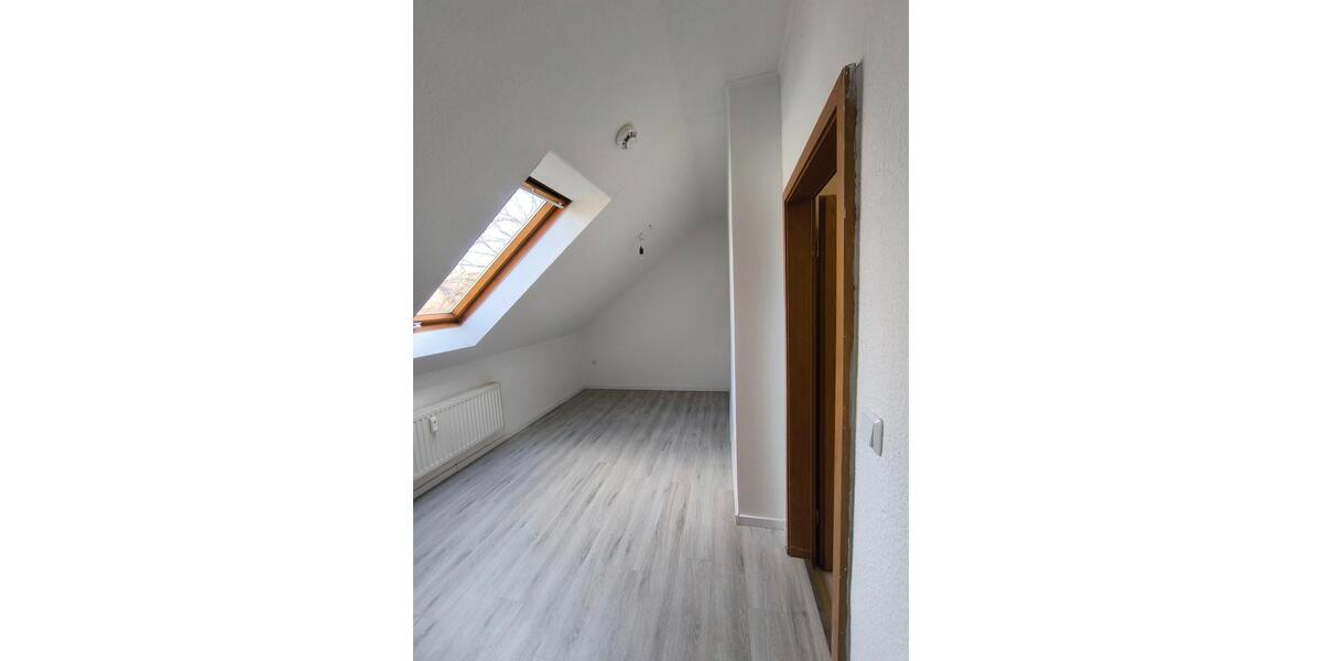 Dachgeschoßwohnung Bernau bei Berlin - 1 Zimmer, 26 m&sup2;, 579&euro; | Angebot:26032915