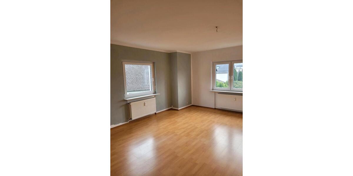 Etagenwohnung Breidenbach - 3 Zimmer, 70 m&sup2;, 550&euro; | Angebot:24628868