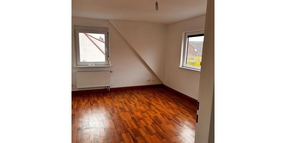 Etagenwohnung Oldenburg Bürgeresch - 3 Zimmer, 93 m&sup2;, 1.050&euro; | Angebot:26376834