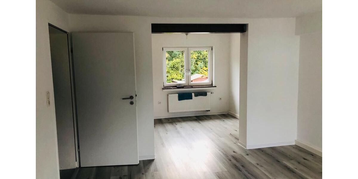 Etagenwohnung Windeck - 2 Zimmer, 60 m&sup2;, 550&euro; | Angebot:26603556