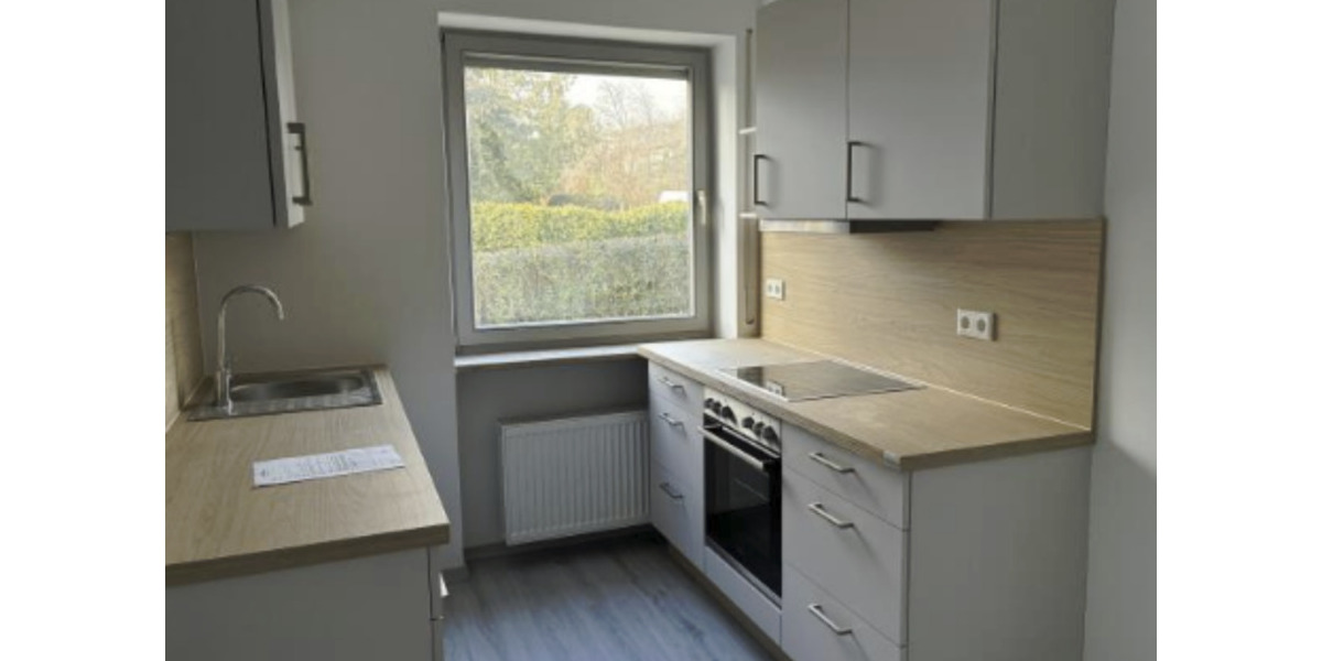 5 Wohnungen in neu modernisierter Anlage, KellerGarageGarten 4 zimmer