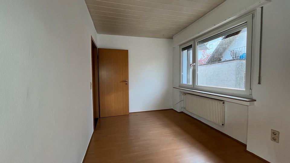 Etagenwohnung Gummersbach - 4 Zimmer, 90 m&sup2;, 700&euro; | Angebot:26566436