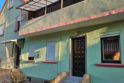 Wohnung Neunkirchen - 5 Zimmer, 96 m&sup2;, 900&euro; | Angebot:25221723