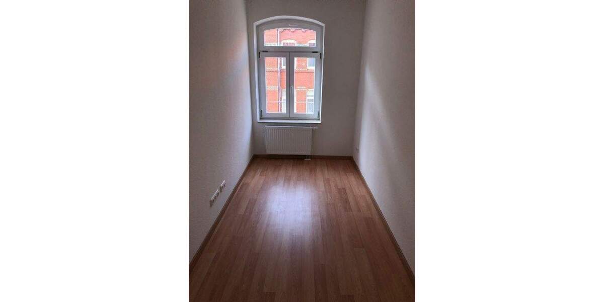 3 Raum Wohnung mit Balkon Laminat Lift in der Raiffeisenstraße Krämpfervorstadt 3 zimmer