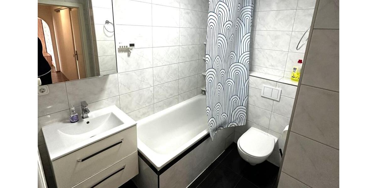 Wohnen auf Zeit Duisburg Essenberg - 57 Zimmer, 1.550 m&sup2;, 15&euro; | Angebot:23784944