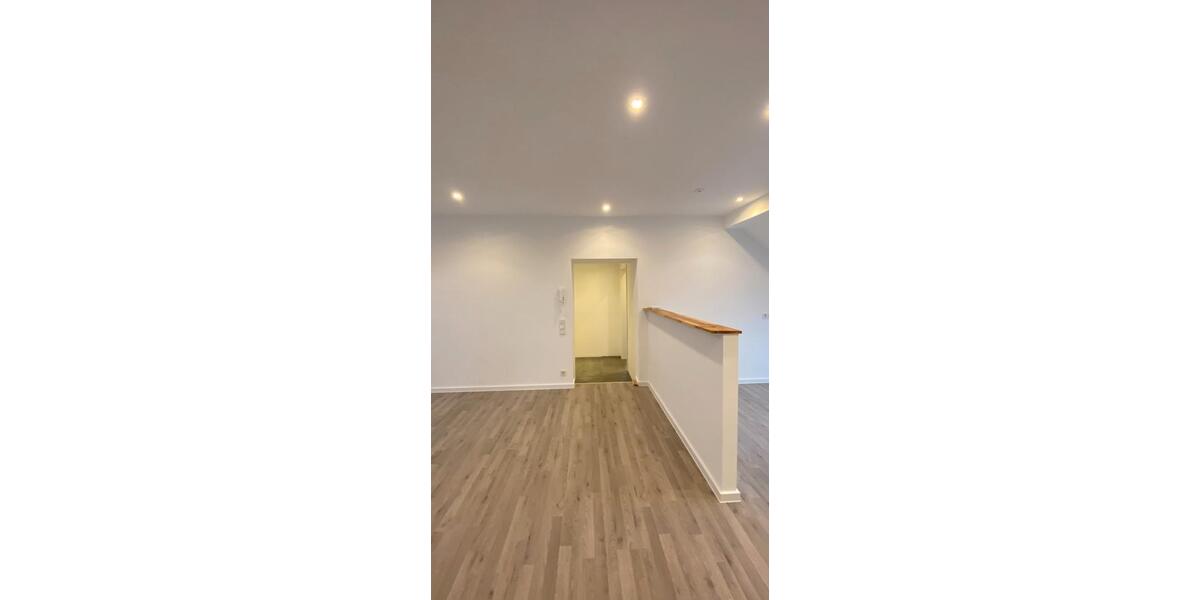 Dachgeschoßwohnung Heusweiler - 3 Zimmer, 88 m&sup2;, 790&euro; | Angebot:26538704