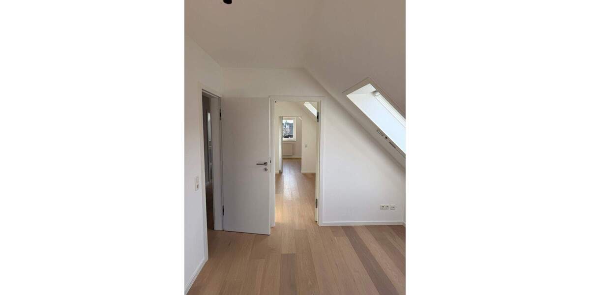 Einfamilienhaus Bönningstedt - 6 Zimmer, 135 m&sup2;, 2.600&euro; | Angebot:25818952