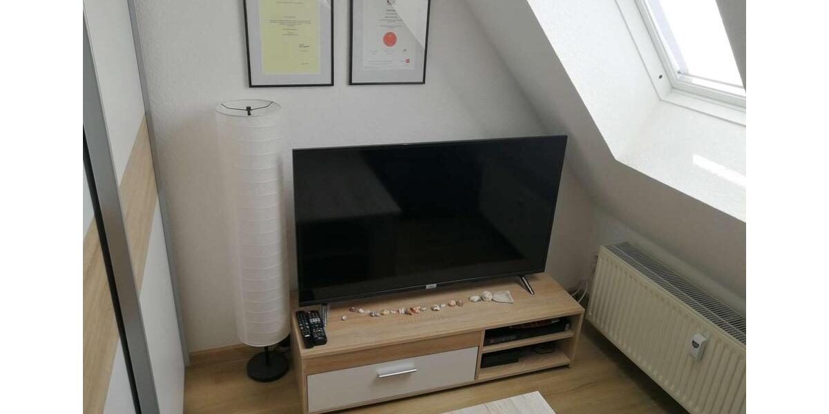 Dachgeschoßwohnung Neubrandenburg Datzeberg - 1.5 Zimmer, 44 m&sup2;, 449&euro; | Angebot:26416822