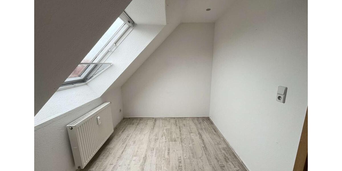Etagenwohnung Halberstadt - 4 Zimmer, 112 m&sup2;, 619&euro; | Angebot:26675304