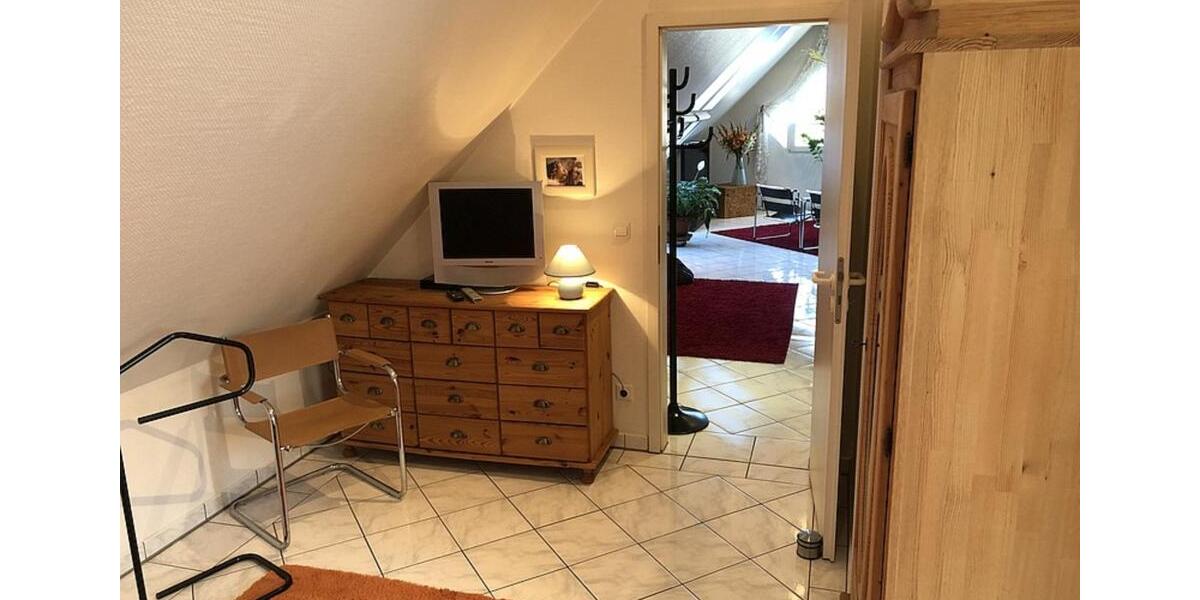 Dachgeschoßwohnung Mülheim an der Ruhr Mellinghofen - 2.5 Zimmer, 50 m&sup2;, 749&euro; | Angebot:23745939