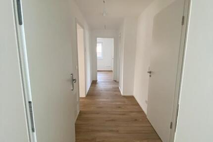 Wohnung Rheinau - 3 Zimmer, 70 m&sup2;, 1.240&euro; | Angebot:25987955