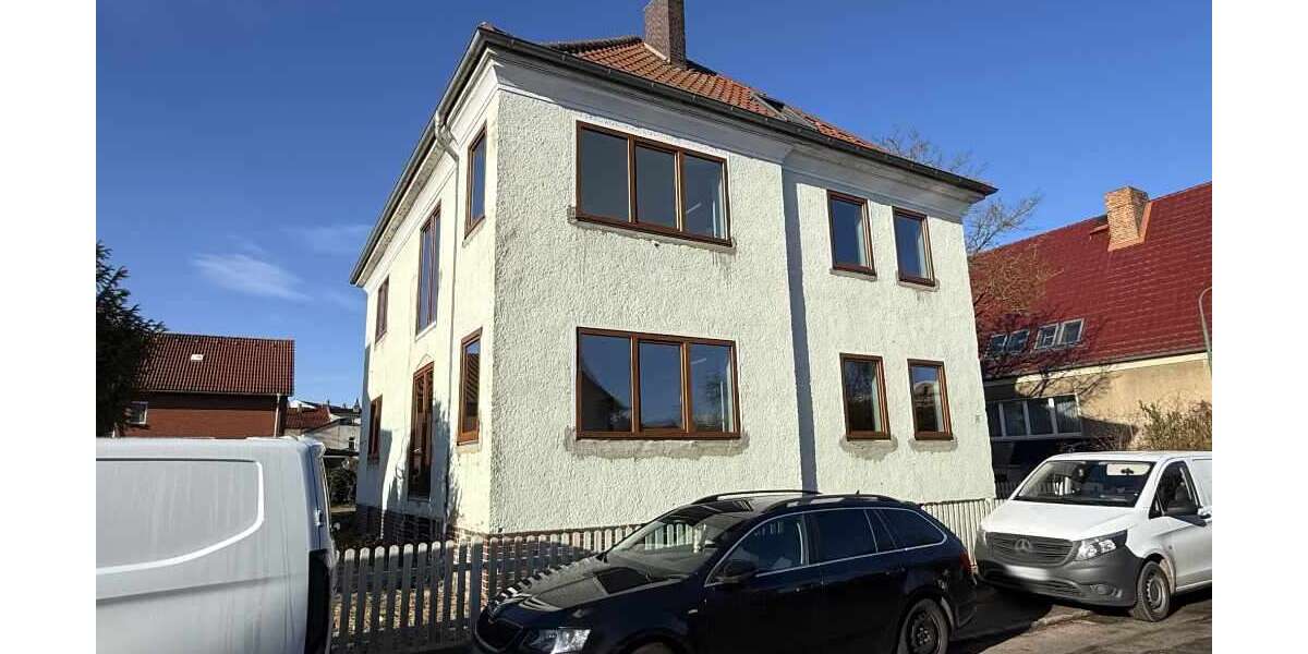 Etagenwohnung Gardelegen - 3 Zimmer, 94 m&sup2;, 1.100&euro; | Angebot:25935742