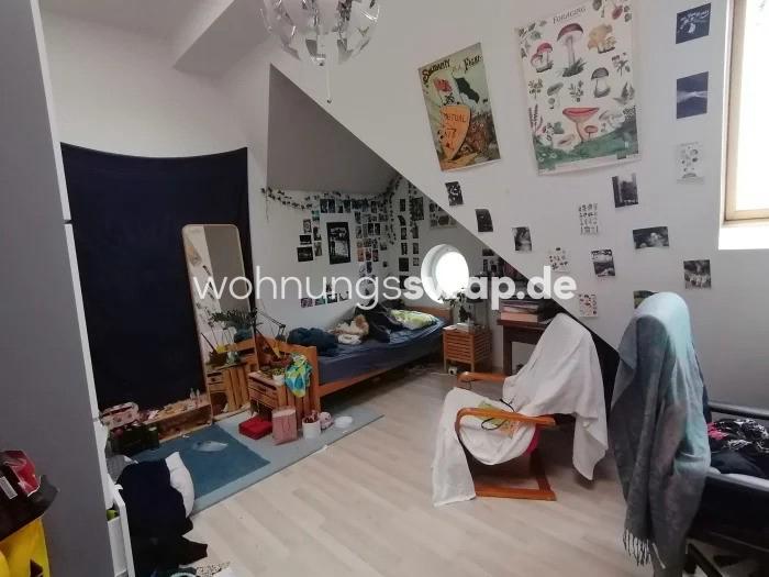 Etagenwohnung Berlin Pankow - 5 Zimmer, 150 m&sup2;, 2.200&euro; | Angebot:24539576