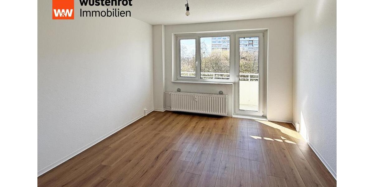 Etagenwohnung Neubrandenburg - 2 Zimmer, 53 m&sup2;, 420&euro; | Angebot:25355063