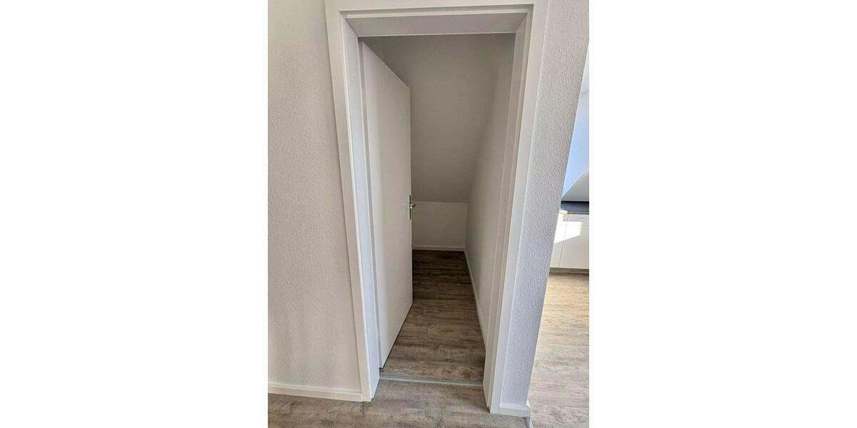 Dachgeschoßwohnung Stade Bützfleth - 2 Zimmer, 62 m&sup2;, 686&euro; | Angebot:24895812