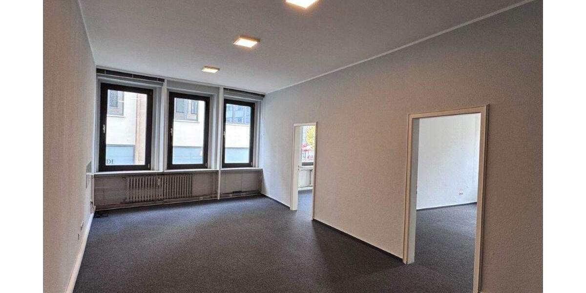 Gewerbeobjekt Kassel Mitte - 5 Zimmer, 175 m&sup2;, 1.540&euro; | Angebot:26160441