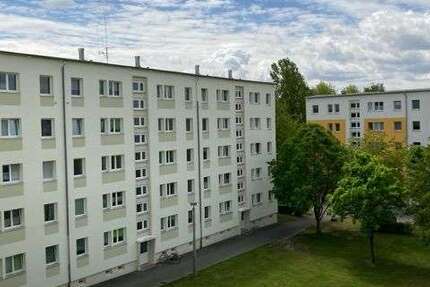 Wohnung Hermsdorf - 6 Zimmer, 118 m&sup2;, 660&euro; | Angebot:26300373