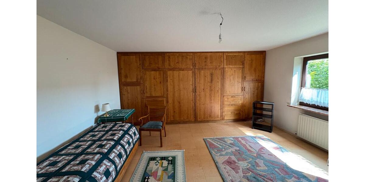 Etagenwohnung Einbeck - 2 Zimmer, 100 m&sup2;, 767&euro; | Angebot:24399351