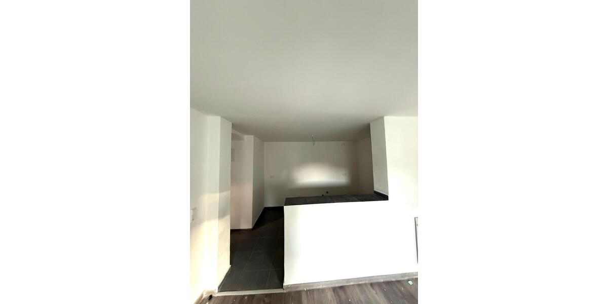 Etagenwohnung Marktredwitz - 2 Zimmer, 300 m&sup2;, 475&euro; | Angebot:23791383