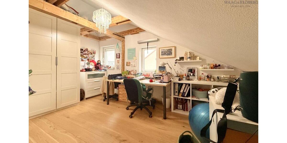 Einfamilienhaus Nürnberg Eberhardshof - 4 Zimmer, 142 m&sup2;, 2.190&euro; | Angebot:25223247