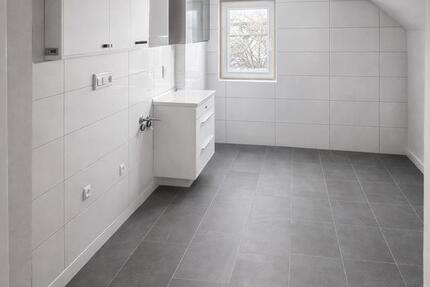 Moderne Dachgeschosswohnung - Erstbezug nach Sanierung 1 zimmer