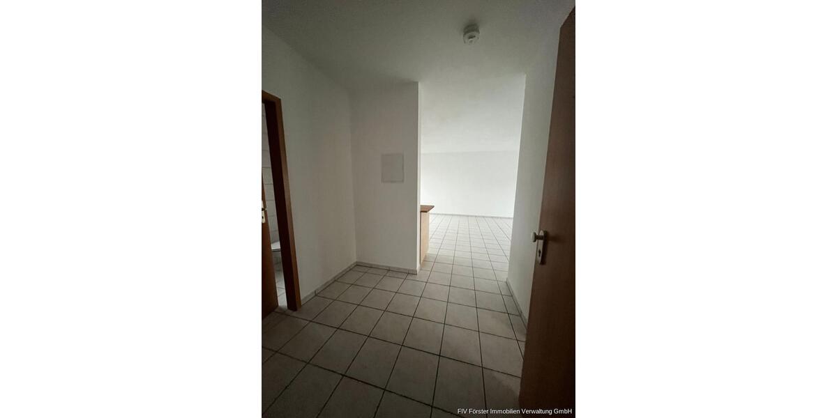 Etagenwohnung Riedstadt - 2 Zimmer, 70 m&sup2;, 760&euro; | Angebot:26249525