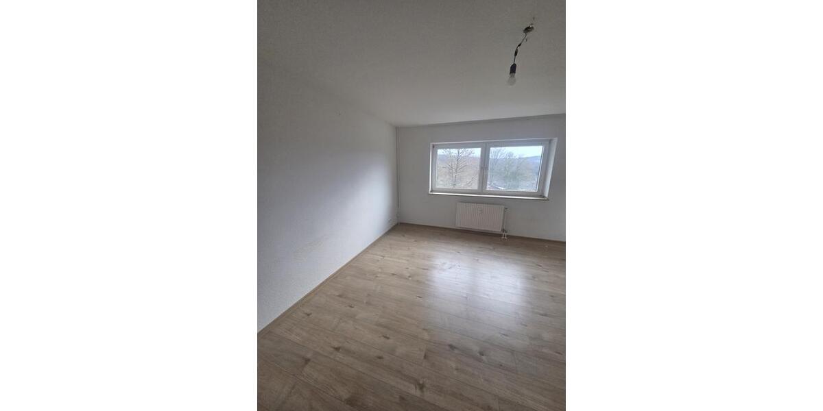 Etagenwohnung Neunkirchen - 3 Zimmer, 75 m&sup2;, 419&euro; | Angebot:25784504