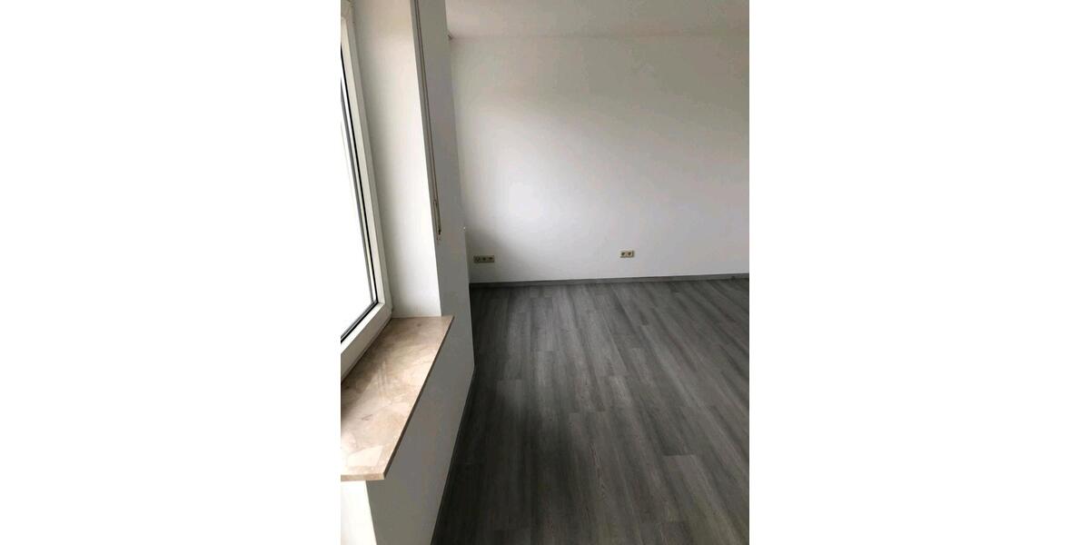 Schöne 2-Zimmer Wohnung mit Terrasse 2 zimmer