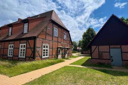 Wohnung Dargun - 2 Zimmer, 41 m&sup2;, 330&euro; | Angebot:21325619