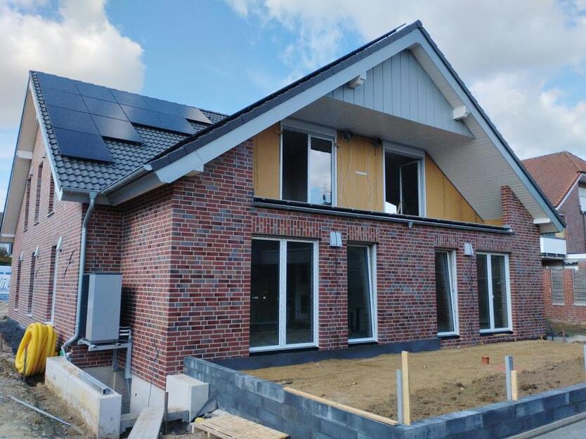 Barrierearme Neubau Erdgeschoßwohnung mit Garten und Terrasse