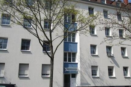 2 x 2! Zwei Zimmer im Zweiten Obergeschoß!
