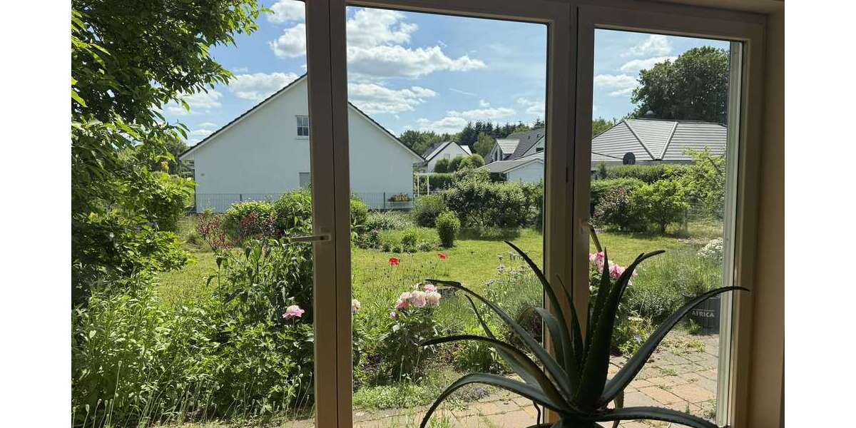 Etagenwohnung Michendorf - 4 Zimmer, 128 m&sup2;, 3.000&euro; | Angebot:27010093